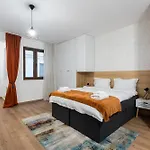 Soho - District Boekarest